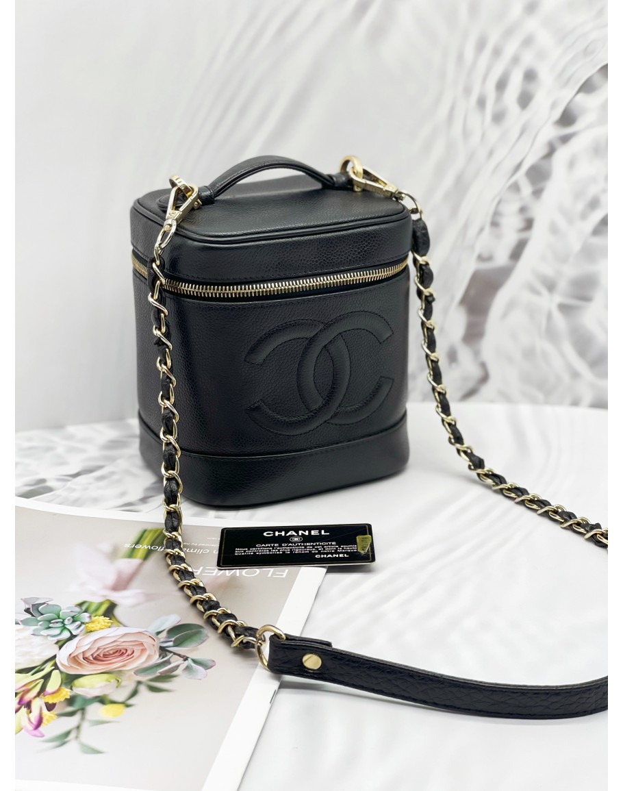 Chanel discount vanity vintage